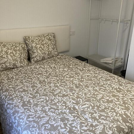 Plaza Castilla Apartments Мадрид Екстериор снимка